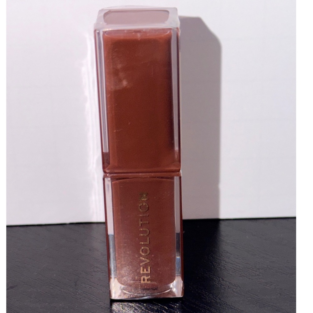 Revolution Beauty Gloss Stick Chocolate Ganache Brown Lip Gloss  X045 Sealed